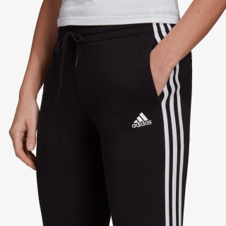 adidas ESSENTIALS 