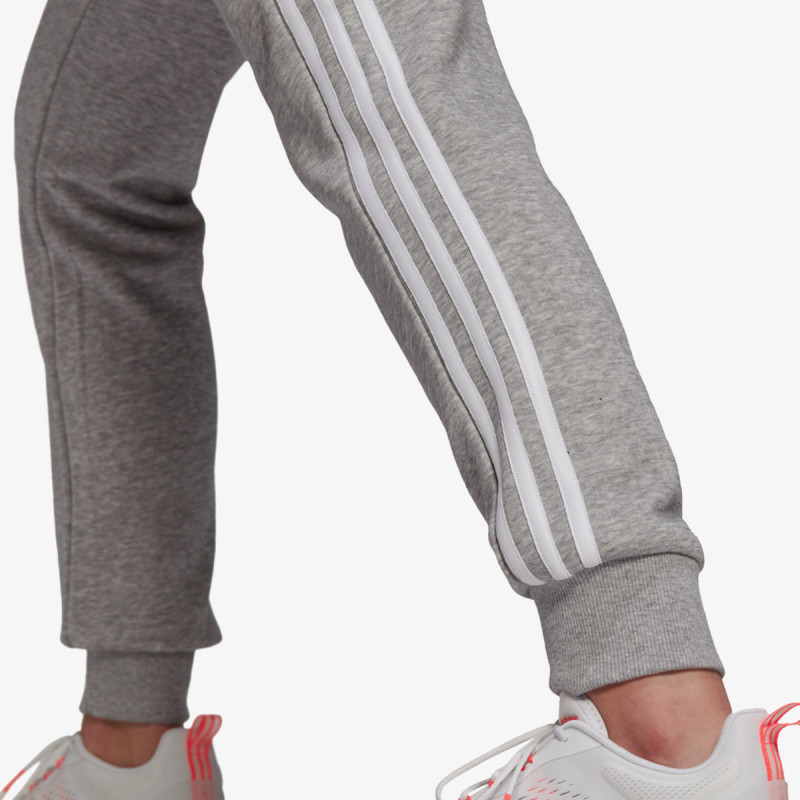 adidas ESSENTIALS 