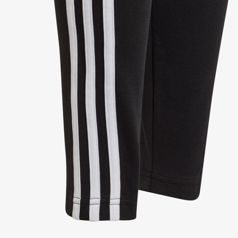adidas ESSENTIALS 