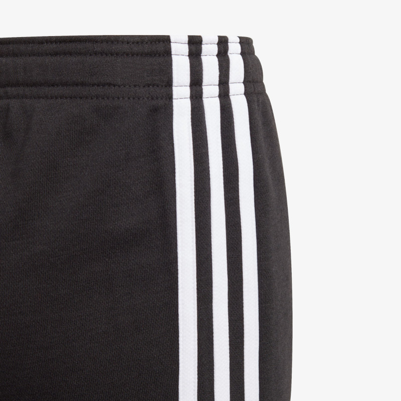 adidas ESSENTIALS 