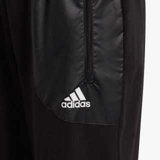 adidas MOVE 