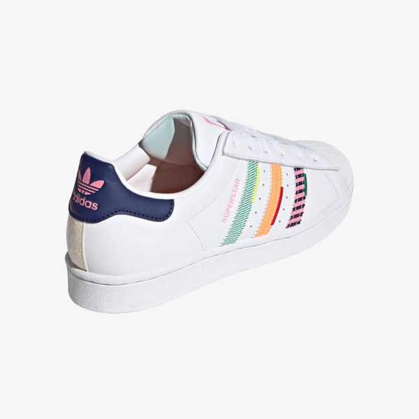 adidas Superstar