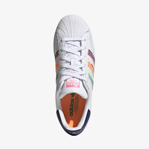 adidas Superstar
