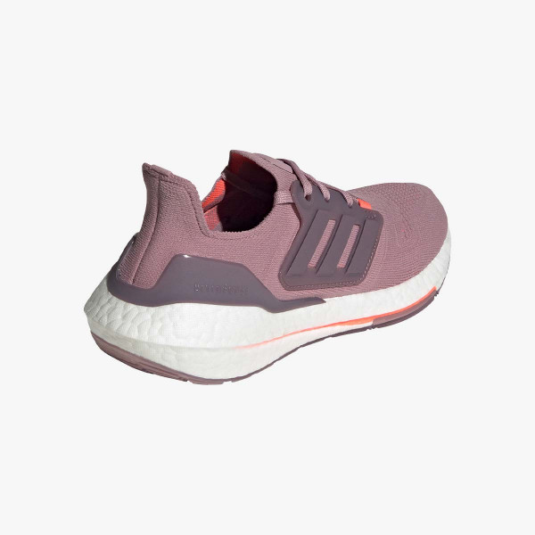 adidas Маратонки ULTRABOOST 22 