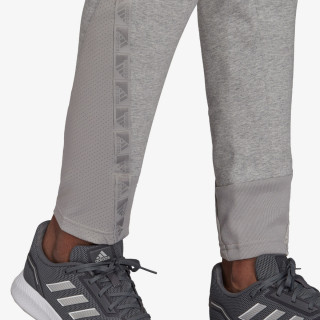 adidas MOTION 
