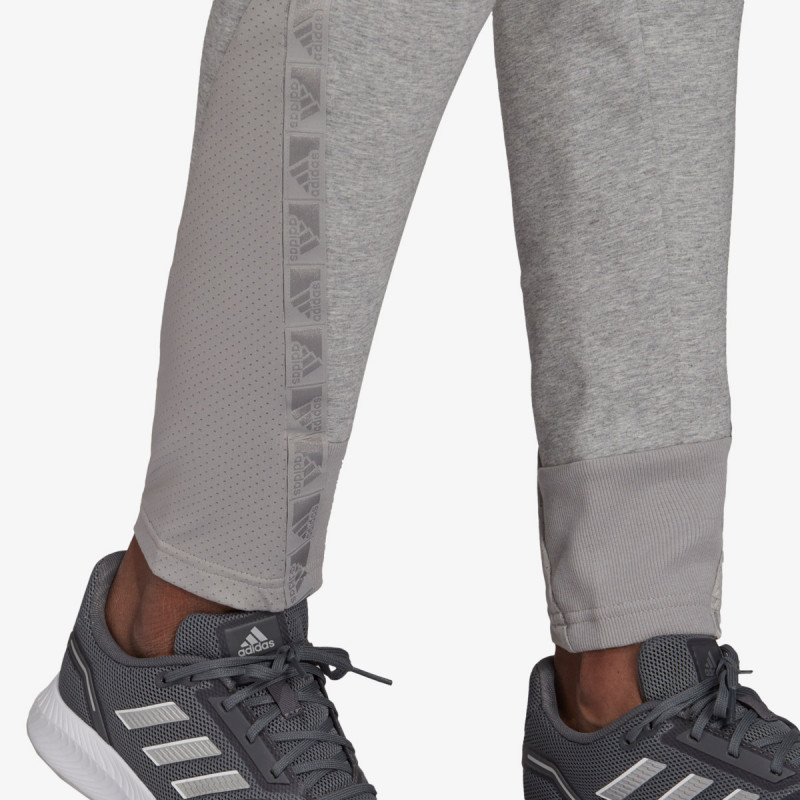 adidas MOTION 