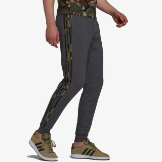 adidas ESSENTIALS FLEECE CAMO-PRINT 