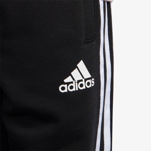 adidas PERFORMANCE 