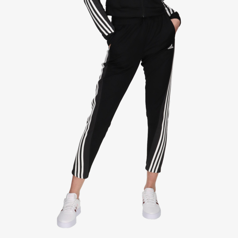 adidas TEAMSPORT 