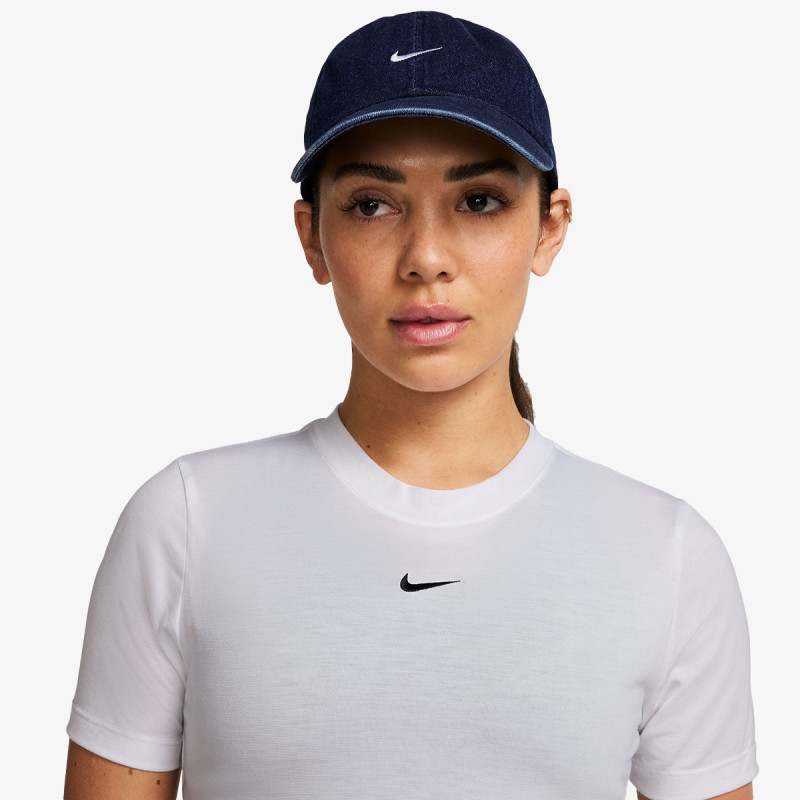 Nike Club 