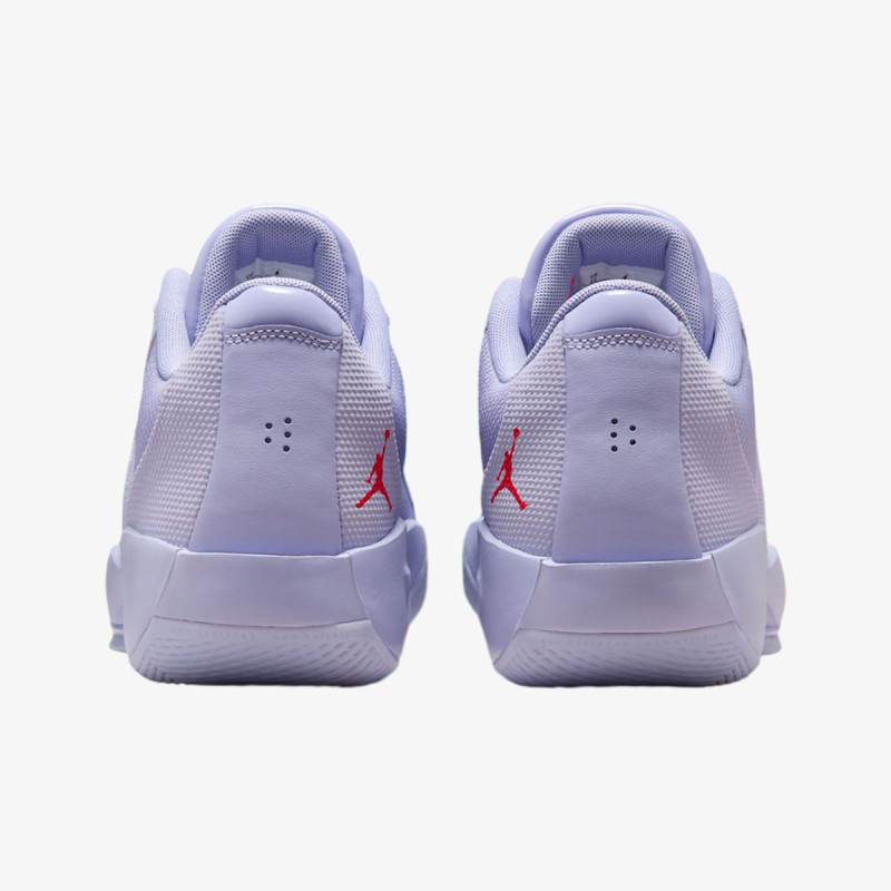 Nike Luka .77 