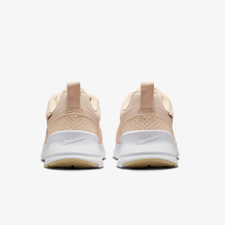 Nike W NIKE AIR MAX NUAXIS 