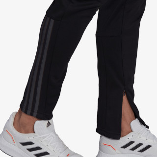 adidas MTS 