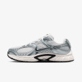 Nike NIKE V5 RNR 