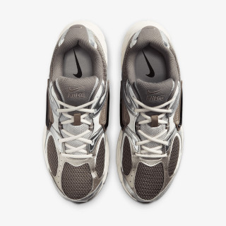 Nike NIKE V5 RNR 