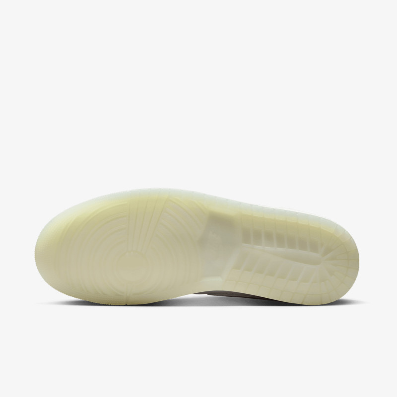 Nike AIR JORDAN 1 MID SE 