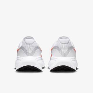Nike NIKE REVOLUTION 8 