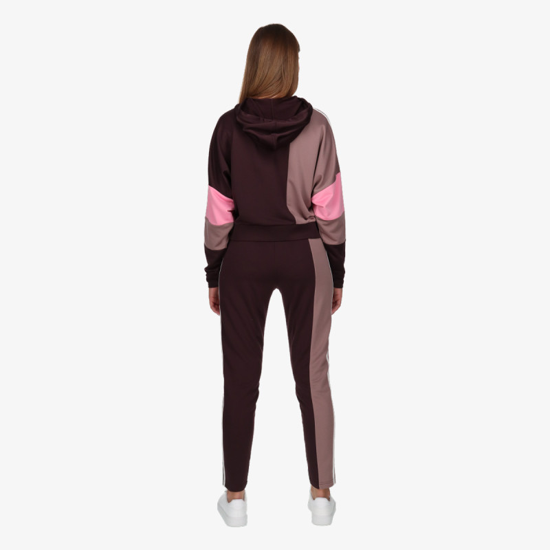 adidas Bold 
