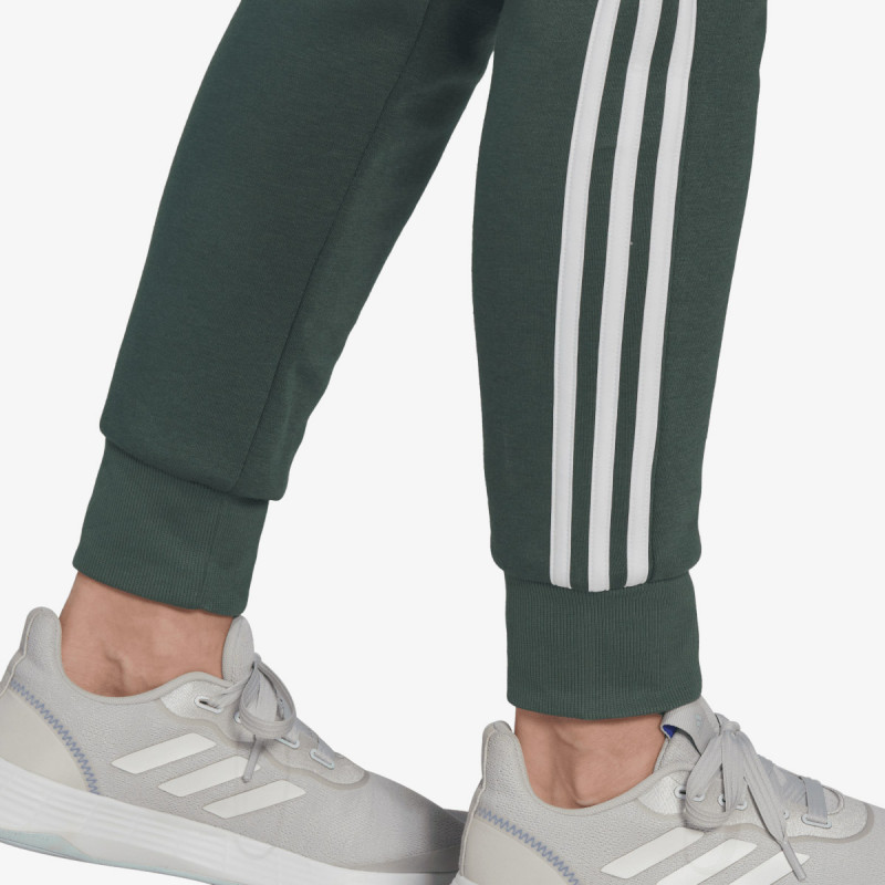 adidas ESSENTIALS 