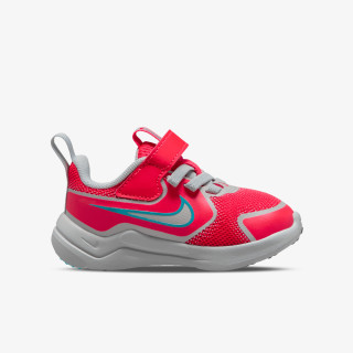 Nike Cosmic Runner 