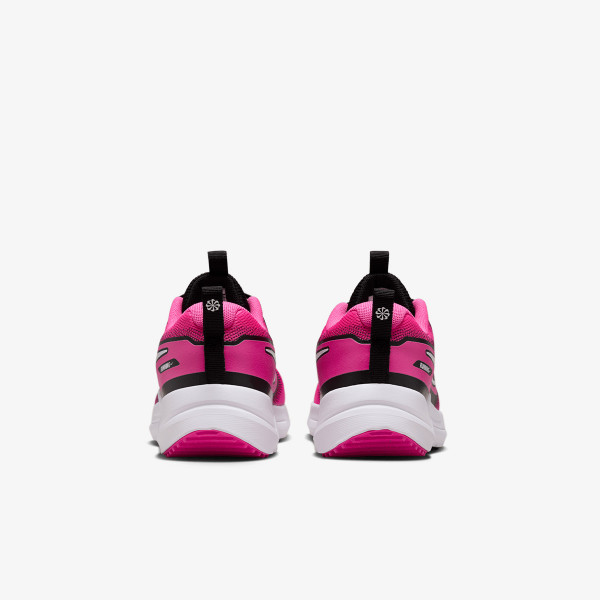 Nike Cosmic Runner 