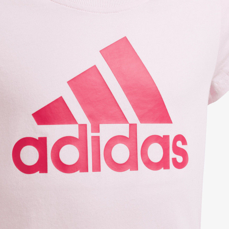 adidas ESSENTIALS 