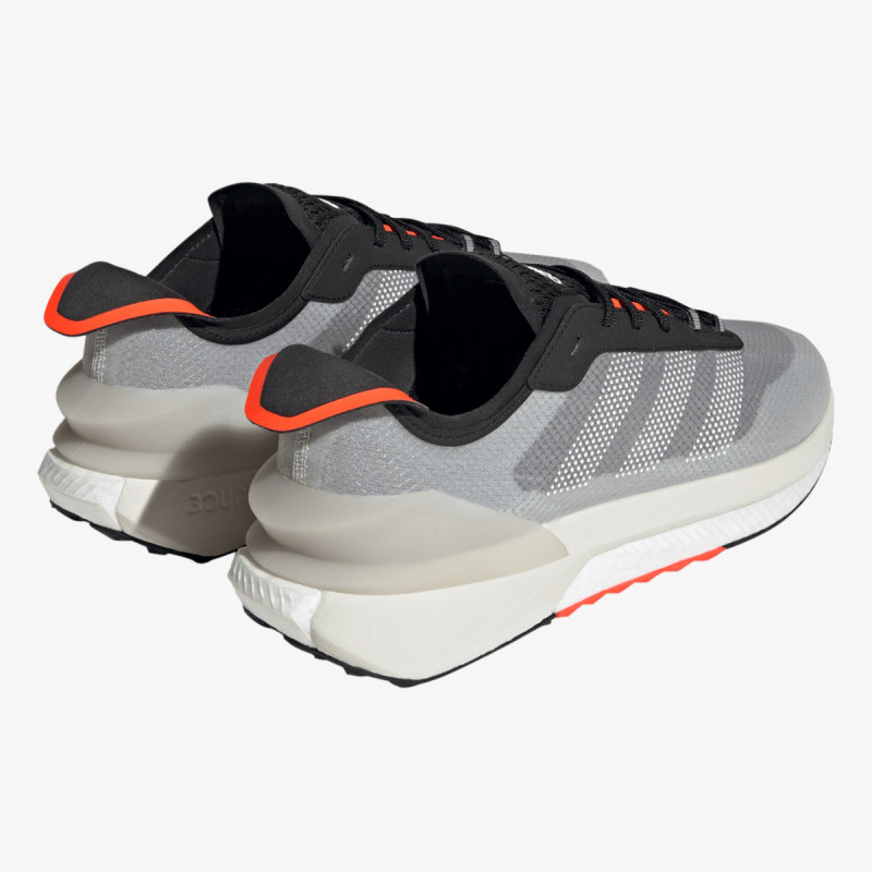 adidas AVRYN 