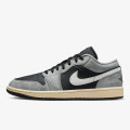 Nike Air Jordan 1 Low SE 