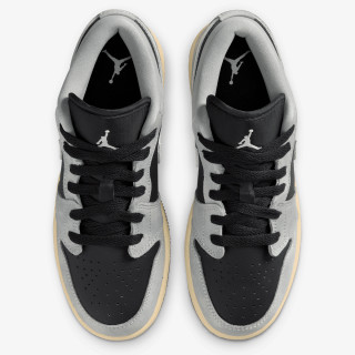 Nike AIR JORDAN 1 LOW SE BG 