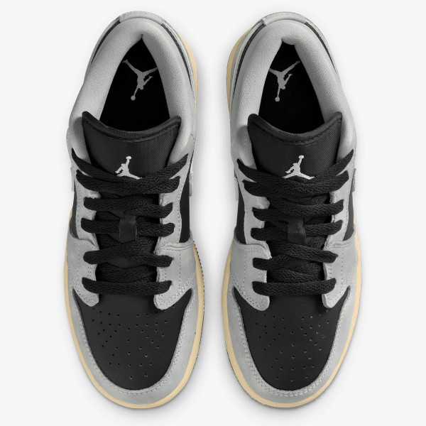 Nike AIR JORDAN 1 LOW SE BG 