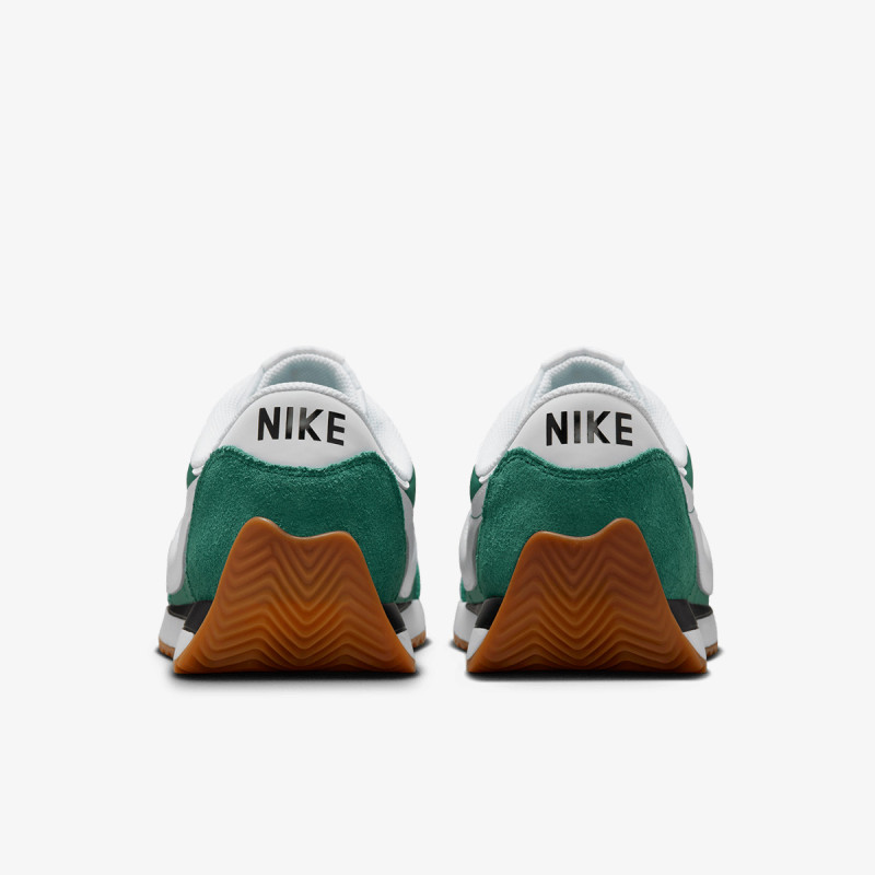 Nike NIKE PACIFIC 