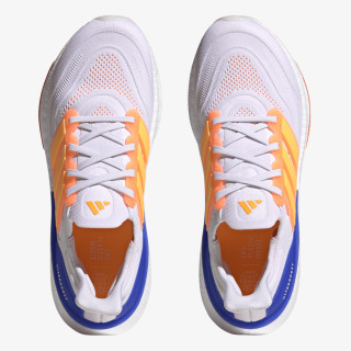 adidas ULTRABOOST 23 