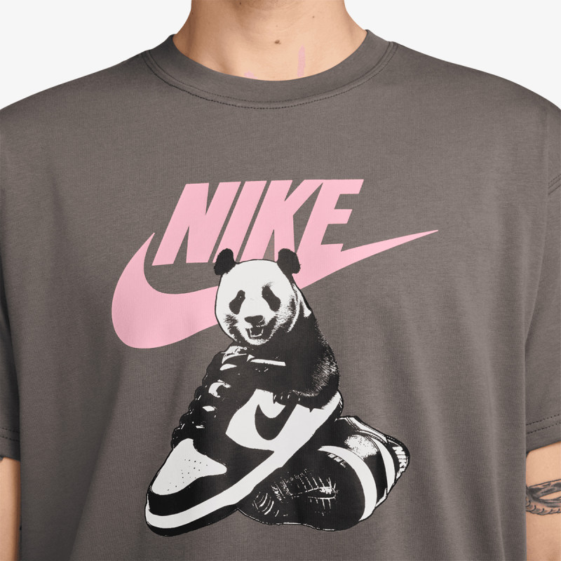 Nike Sportswear 