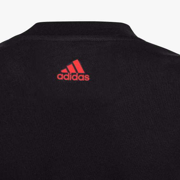 adidas Big logo 
