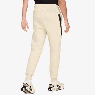 Nike Tech 