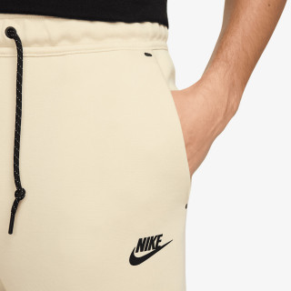 Nike Tech 
