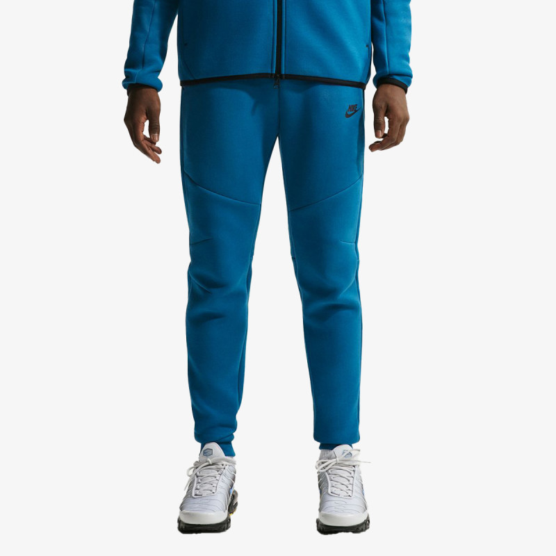 Nike M NK TCH FLC JGGR 