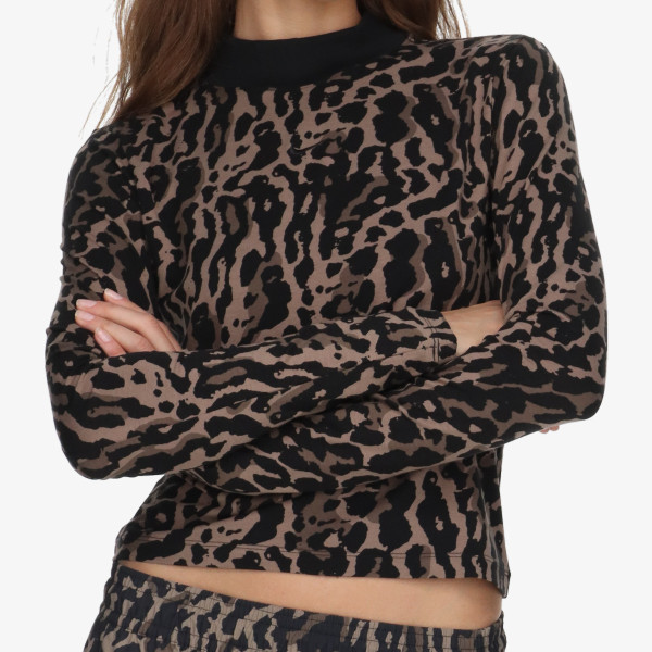 Nike Sportswear Chill 