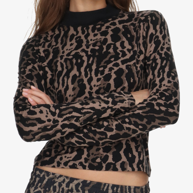 Nike Sportswear Chill 