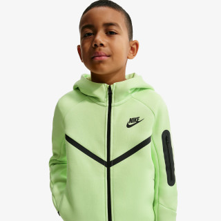 Nike Sportswear 