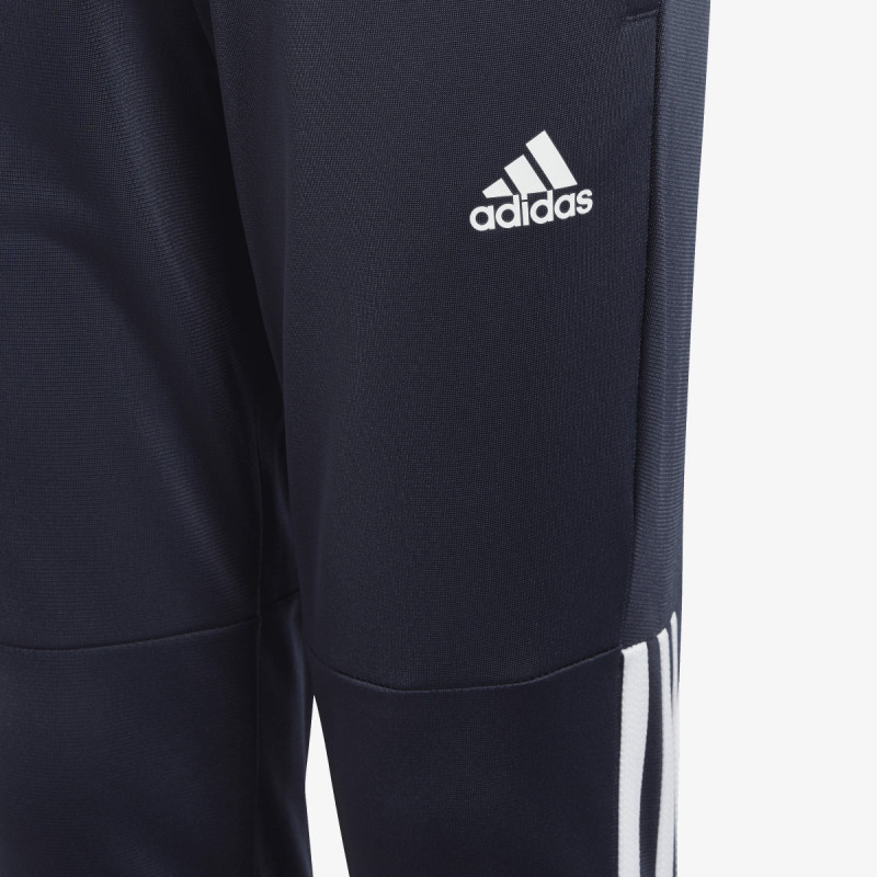 adidas Tiberio