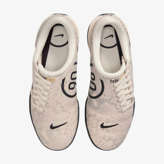 Nike Total 90 SE 