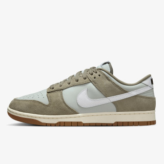 Nike DUNK LOW RETRO SE ESS+ 
