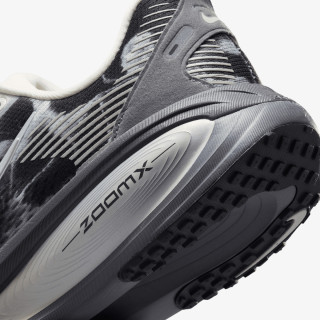 Nike Vomero 18 Se 