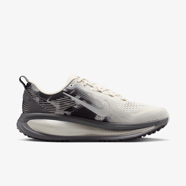 Nike Vomero 18 Se 