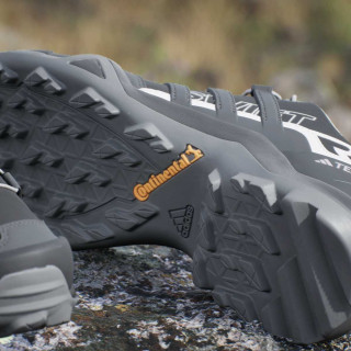 adidas Terrex Swift R2 