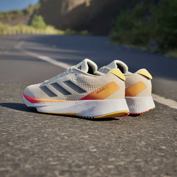 adidas Маратонки ADIZERO SL 