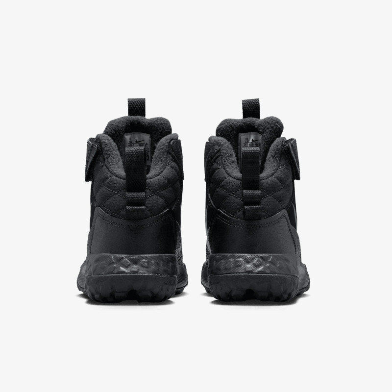 Nike Terrascout