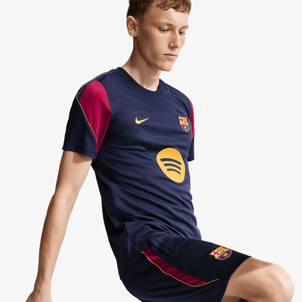 Nike F.C. Barcelona Strike 