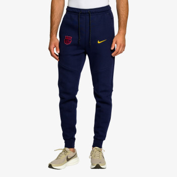 Nike FCB M NK TCH FLC JGGR 